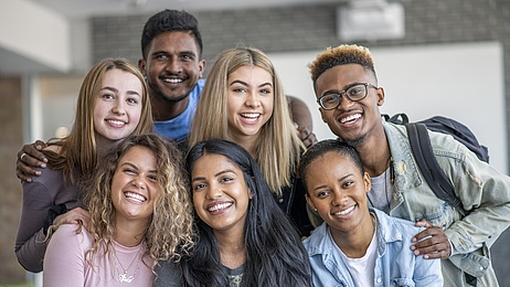 Neu: Visums- und Integrationsservice